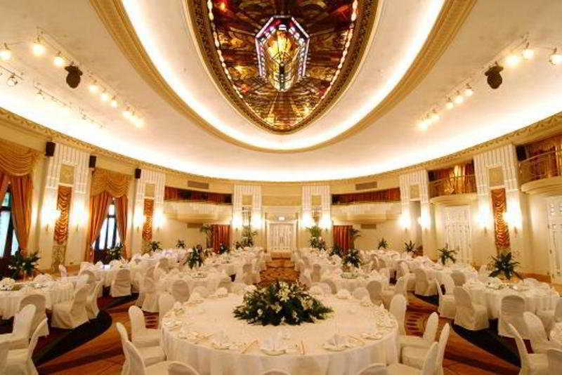 Okura Garden Hotel Shanghai Bagian luar foto